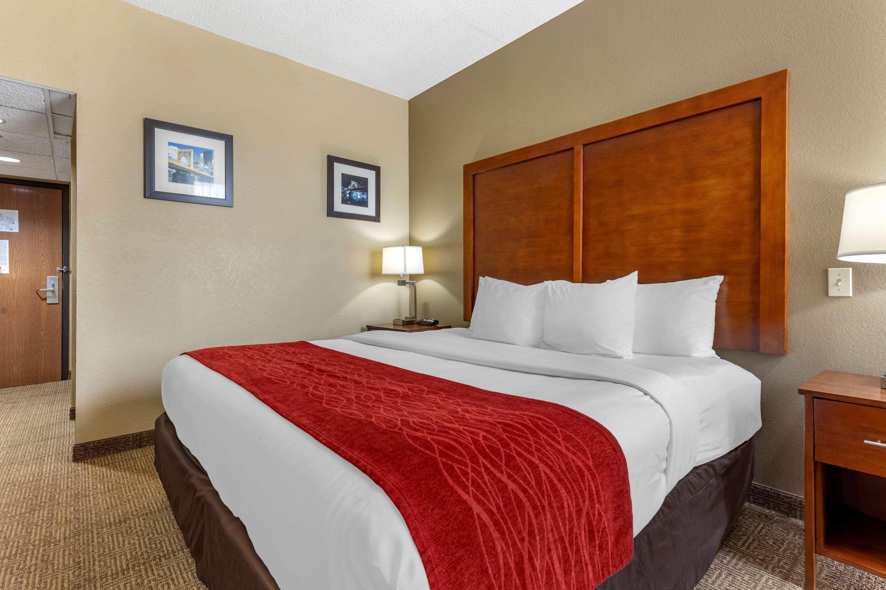Inn Comfort Cranberry Twp 2*