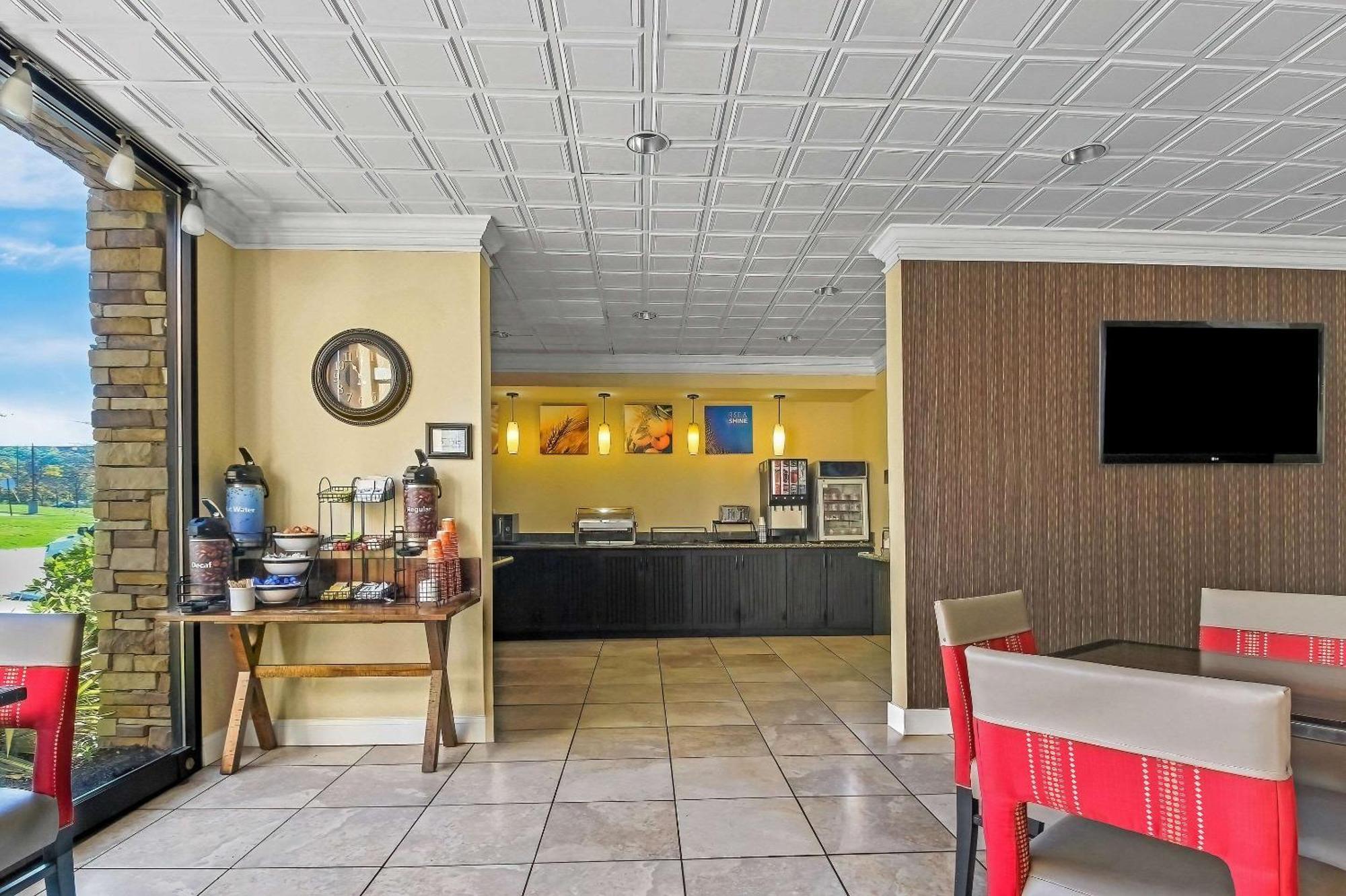 Comfort Cranberry Twp Inn 2*