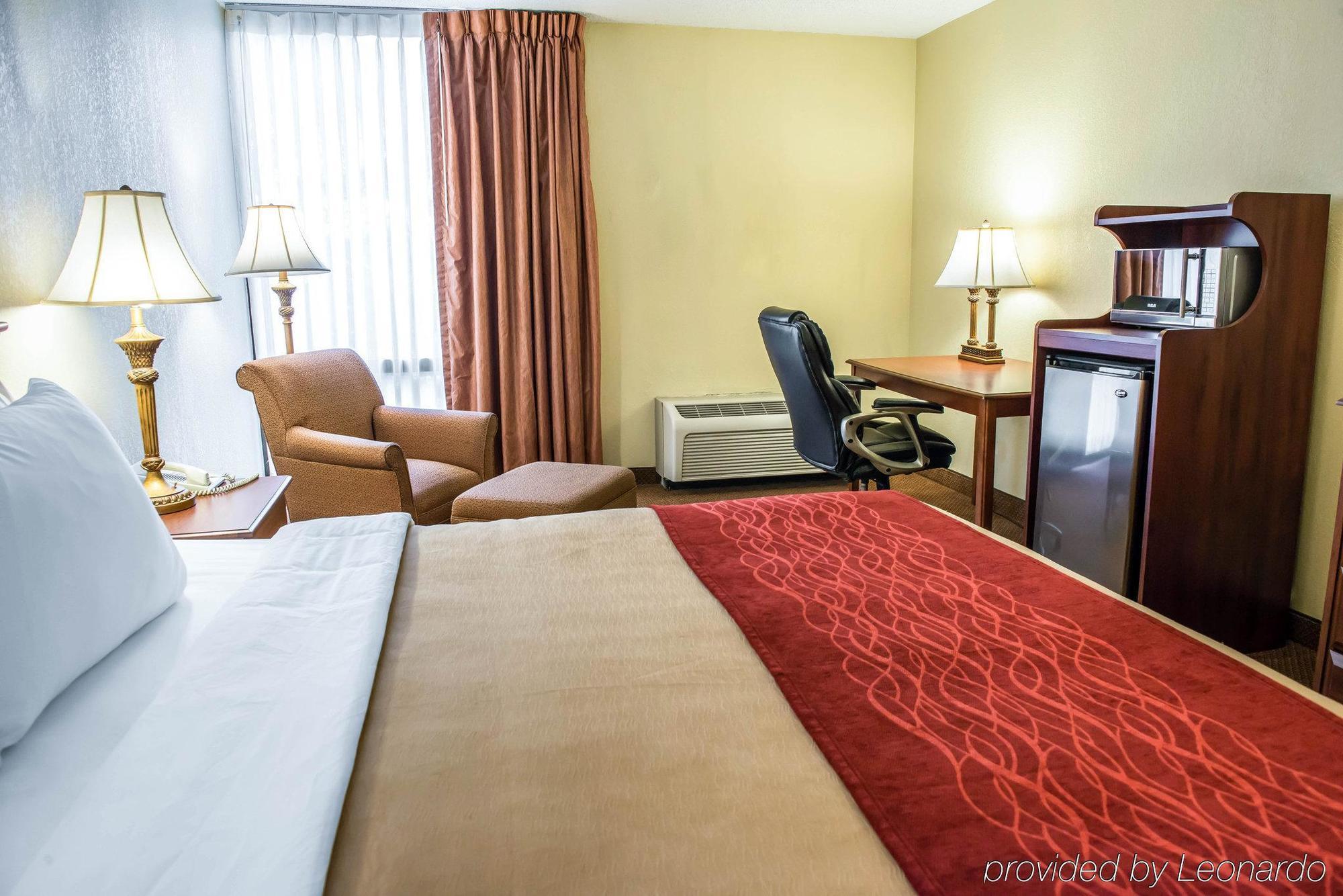 Comfort Cranberry Twp Inn 2*
