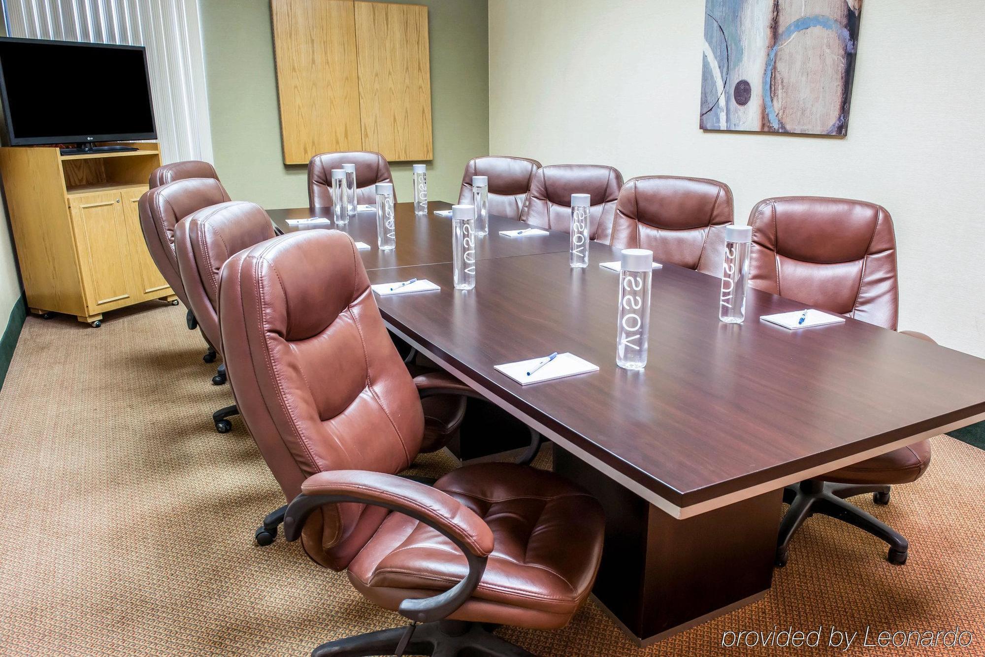 Comfort Cranberry Twp Inn 2*